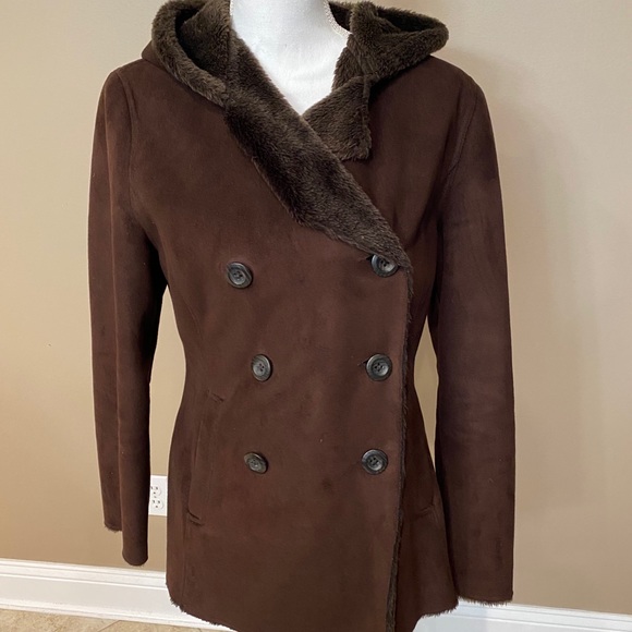 Coat - Picture 2 of 5